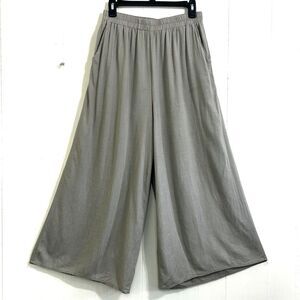 Hunter and brown Women’s Wide Cropped Pants Linen Size Medium Pockets Casual
